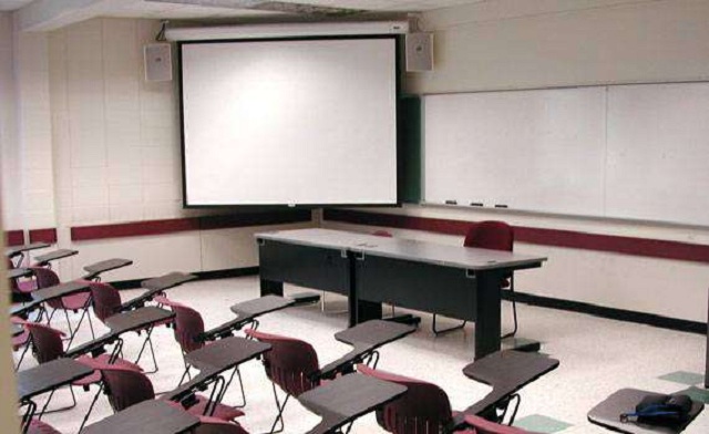 Cần lưu ý khi dùng máy chiếu