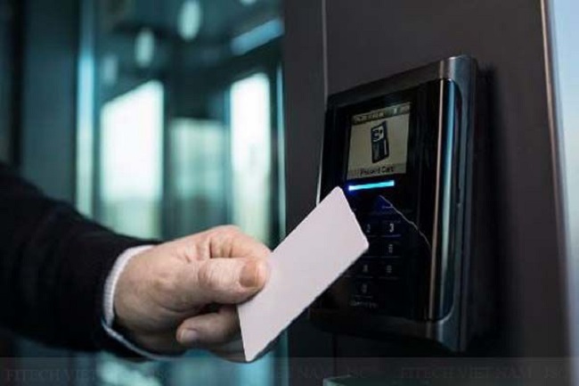 Máy Chấm Công Thẻ Từ - Thẻ Cảm Ứng Chính Hãng Giá Tốt tại HN