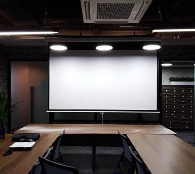 Man-chieu-treo-tuong-100-inch