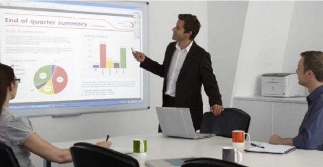 Tư Vấn Lựa Chọn Màn Hình Máy Chiếu 120 inch Phù Hợp 6 Man-hinh-may-chieu-120-inch-1