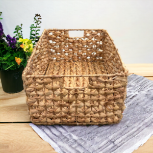 Z4998076386868_bf835c2d9862f6a5c7d6984de180313e-photoroom (1)